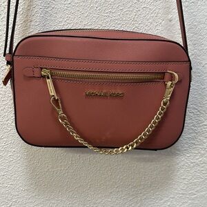 Michael Kors Jet Set Mauve Saffiano Leather Crossbody